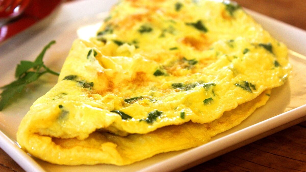 Cómo cocinar la tortilla francesa perfecta siguiendo la técnica de Futurlife