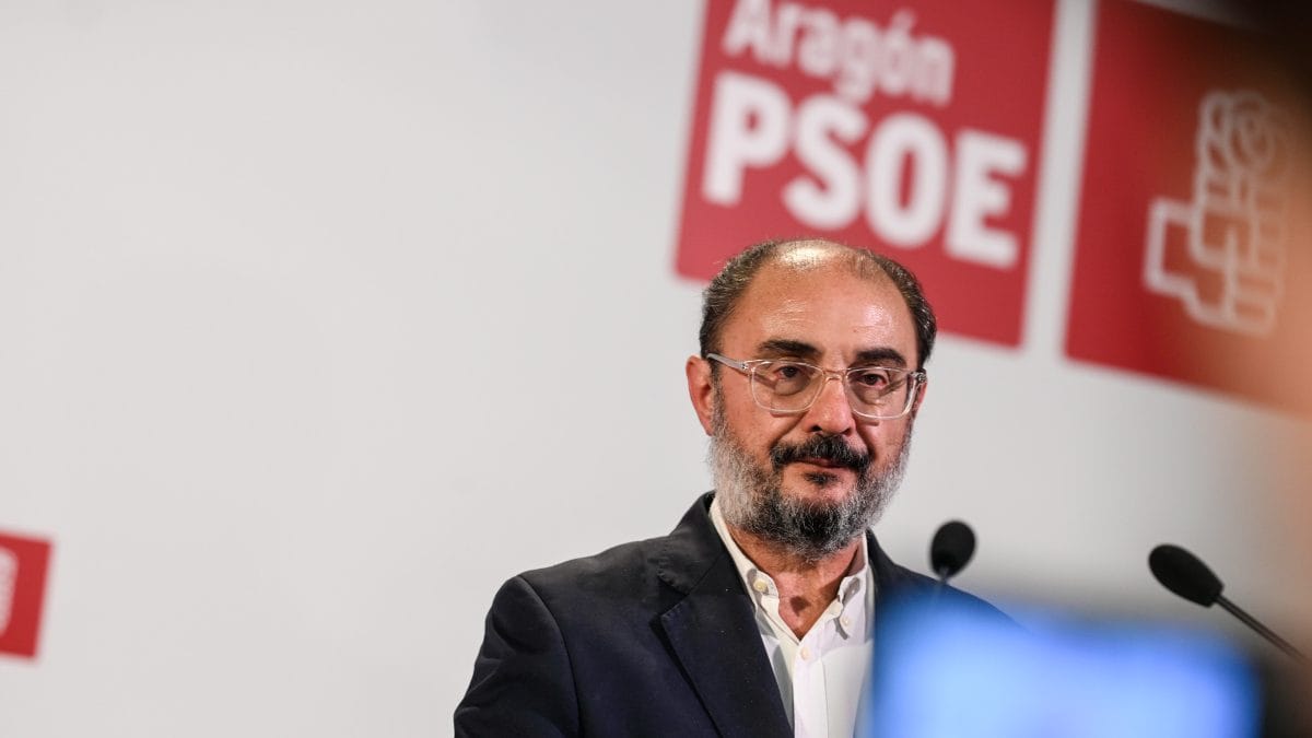 Renuncia en bloque de candidatos del PSOE aragonés por los cambios de Ferraz en las listas
