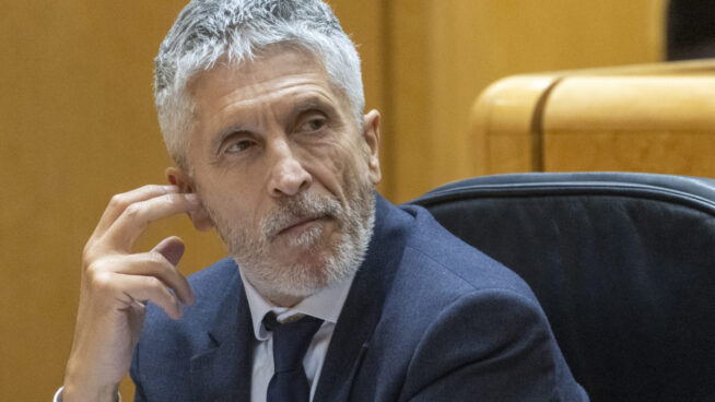 Marlaska colocará a 19 mandos policiales en embajadas justo antes de las elecciones