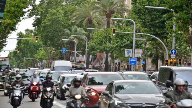 Detenidos asaltantes de motos aparcadas en Barcelona que vendían vehículos por piezas