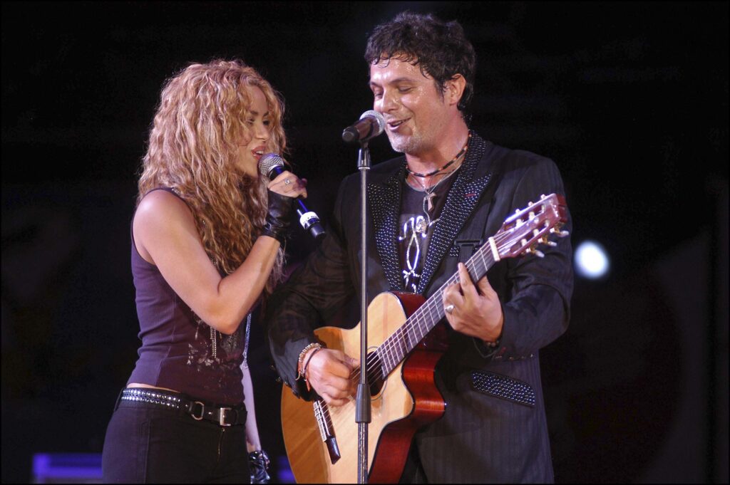 Shakira y Alejandro Sanz en un concierto de 2008