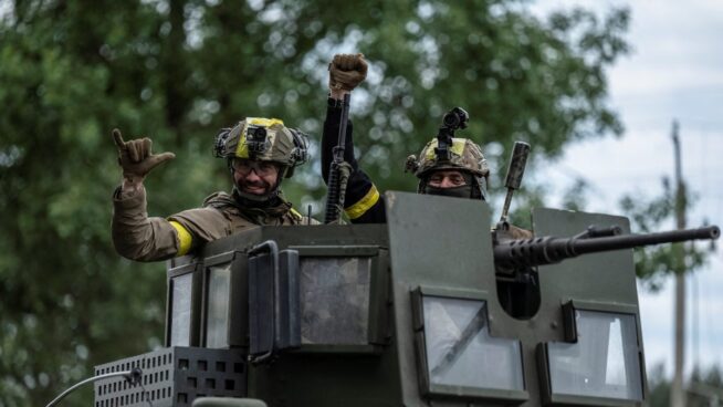 Ucrania pasa al ataque en Bajmut y anuncia «acciones ofensivas» contra Rusia