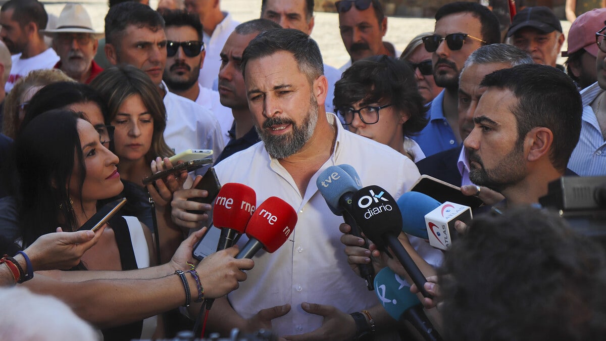 Abascal: los primeros votantes de Sánchez son «violadores, pederastas, Txapote y Mohamed»