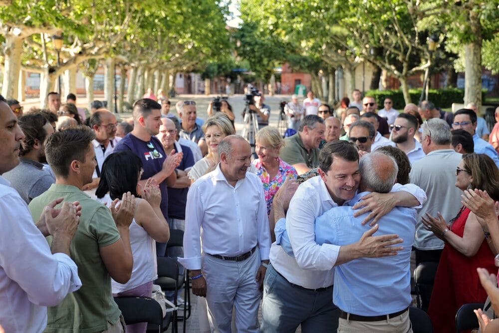 Mañueco señala el voto al PP como el impulso definitivo para «finiquitar» la era Sánchez en Moncloa