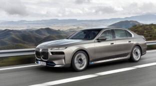 El coche eléctrico embarranca: se fabrican más de los que el mercado puede digerir