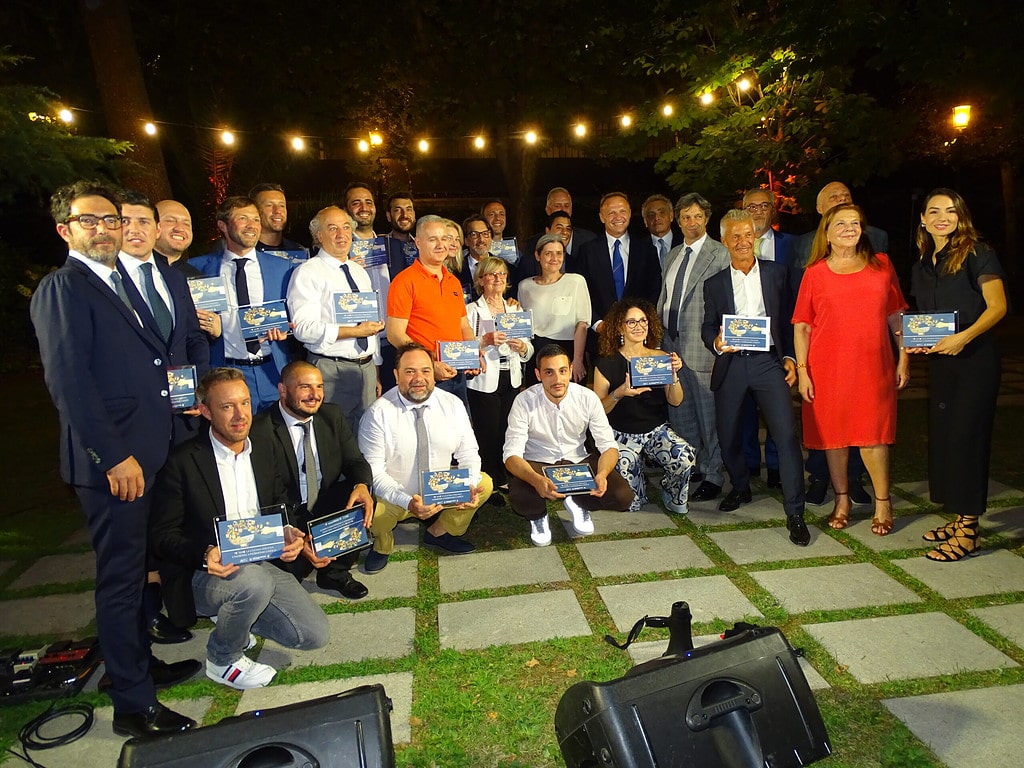 Los dueños de los restaurantes italianos en Madrid premiados en la Embajada italiana