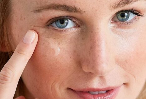 Este sérum facial Isdin con ácido hialurónico te hará lucir una piel radiante ¡yahora con un 31% de descuento!