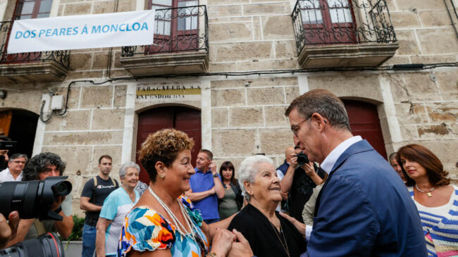 Feijóo llama al «cambio» desde su aldea natal en Orense: «No defraudaré a los españoles»