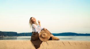 Las sandalias más vendidas de Amazon son de Skechers, tienen un estilo deportivo ¡y cuestan menos de 50€!