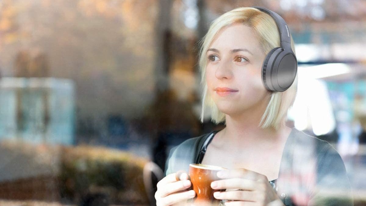 ¿Buscas lo último en sonido? Descubre estos auriculares inalámbricos Philips con un 20% de descuento en Amazon
