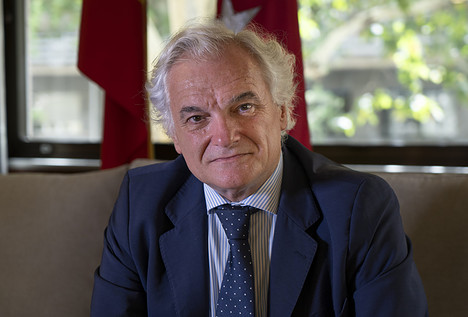 Ultimátum empresarial: industria y empleo caerán si no se invierte más en red eléctrica