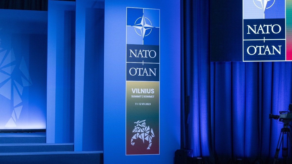 Los líderes de la OTAN ofrecerán a Ucrania una invitación de adhesión con condiciones