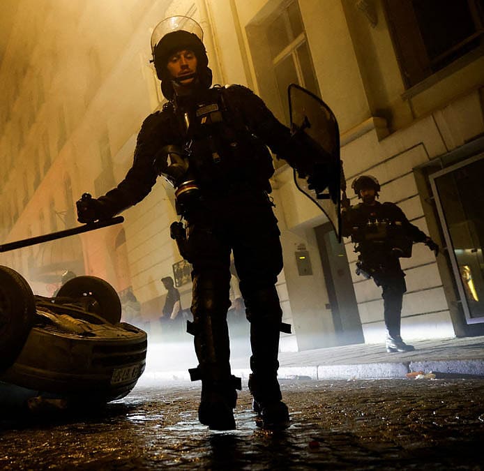 La Policía francesa detiene a 16 personas en una noche más calmada de disturbios