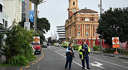 Al menos dos muertos y seis heridos por un tiroteo en el distrito financiero de Auckland