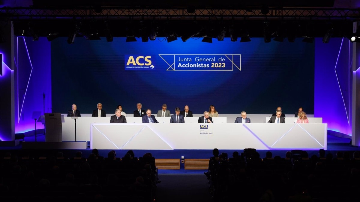 ACS ganó 385 millones hasta junio, un 17% más, pero elevó su deuda hasta los 1.165 millones