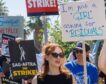 Grandes estrellas de Hollywood salen a la calle para apoyar la huelga de actores