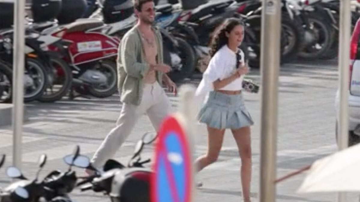 Victoria Federica: vacaciones en Ibiza y complicidad con un misterioso chico 