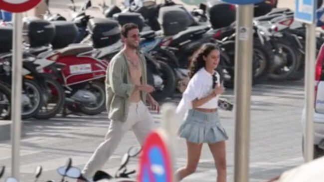 Victoria Federica: vacaciones en Ibiza y complicidad con un misterioso chico 