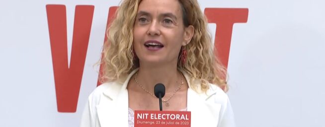 El PSC arrasa en Cataluña a costa de los 'indepes' y la CUP desaparece del Congreso