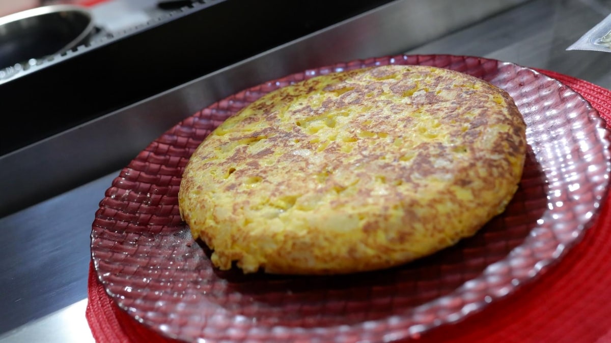 Madrid detecta el primer caso de botulismo vinculado a una marca de tortillas de patatas