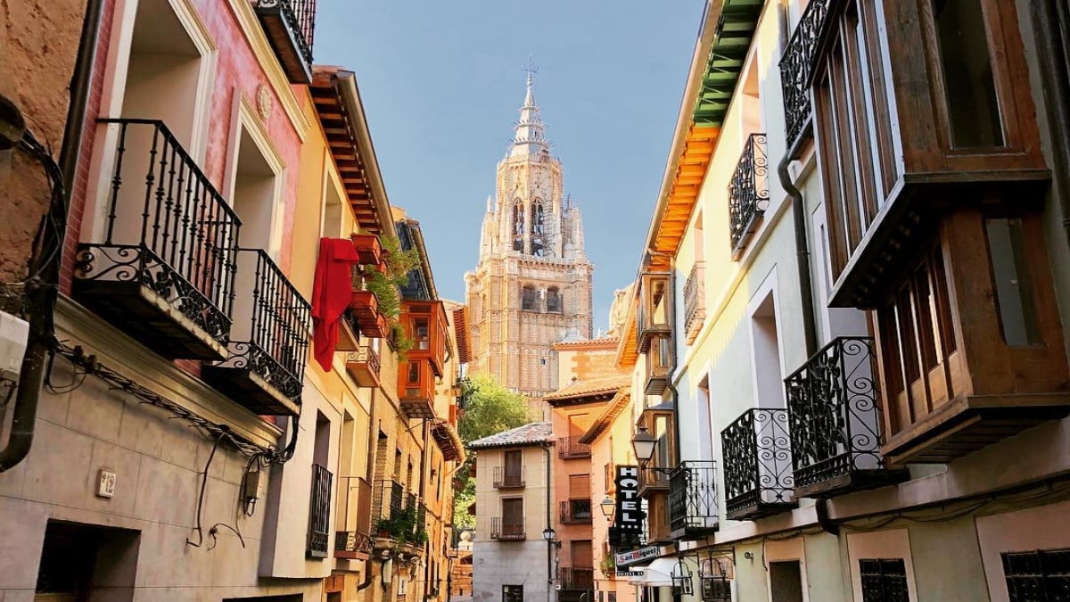 Detenido en Toledo ‘El ladrón de los balcones’: huía por las terrazas del casco histórico