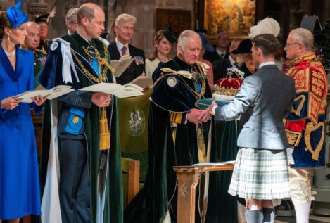Escocia corona a Carlos III en una simbólica ceremonia que da pie a protestas contra el Rey