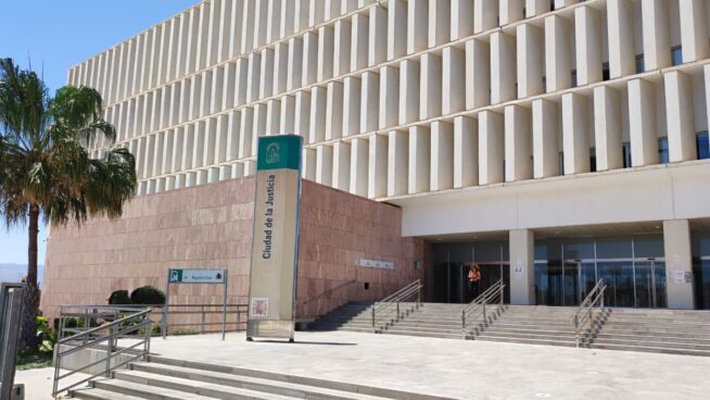 Juzgan en Málaga a un cura por abusar de cuatro mujeres, sedarlas y grabarlas inconscientes