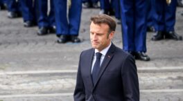 Macron cambia parte del Gobierno pero mantiene a Borne como primera ministra