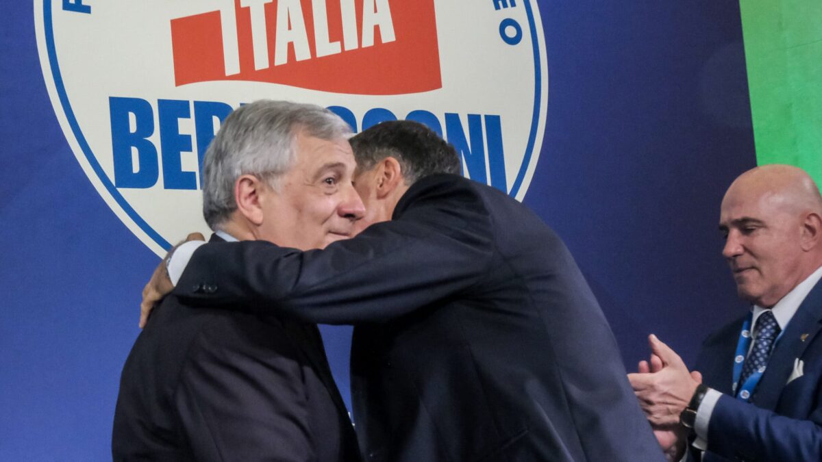 Forza Italia elige a Antonio Tajani presidente en funciones tras la muerte de Berlusconi