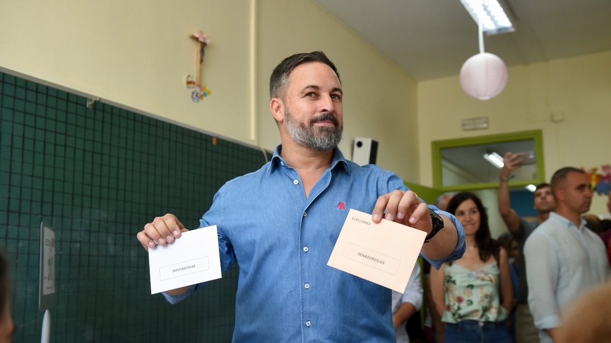 Abascal espera un «cambio de rumbo» y dice que cualquier resultado de Vox será «heroico»