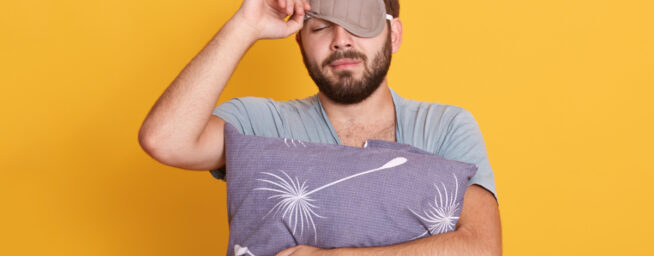 Dormir en verano: todo lo que deberías hacer (y lo que no) para conciliar el sueño