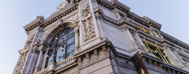 Banco de España deja a Legálitas, Indra y PwC fuera de su contrato de consultas financieras