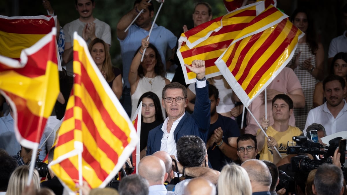 El PP ve opciones de ser la segunda fuerza en Cataluña gracias a la vuelta del bipartidismo