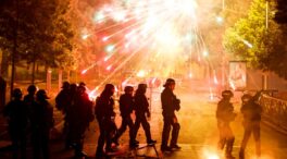 Francia prohíbe la venta y uso de fuegos artificiales el Día de la Bastilla por los disturbios