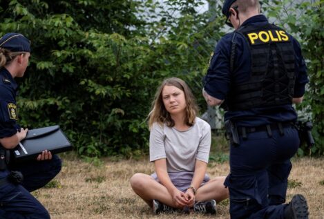 Greta Thunberg, imputada por desobediencia a la autoridad durante una protesta en Suecia