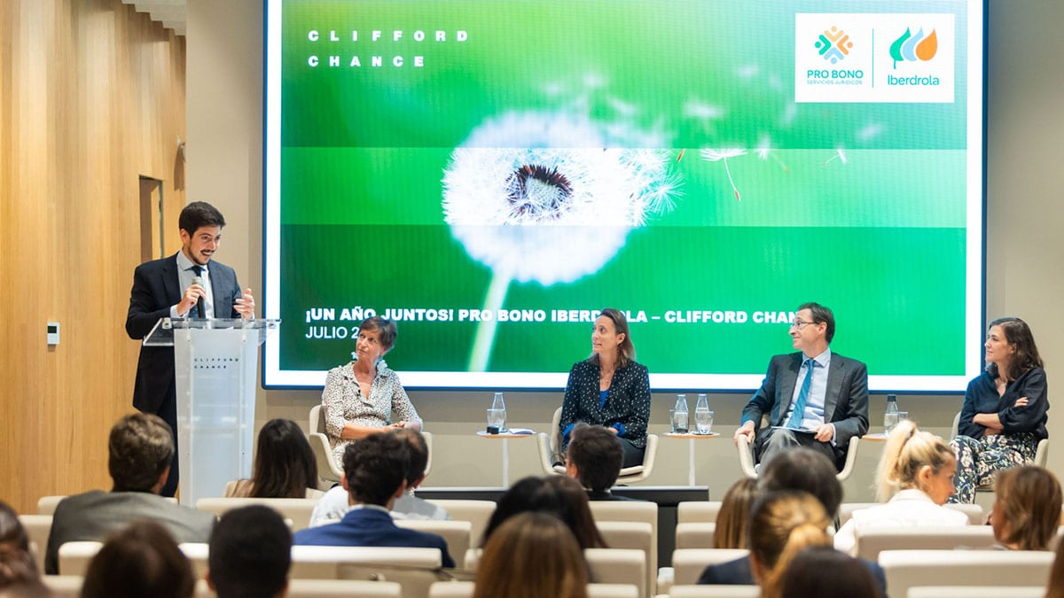 Iberdrola y Clifford Chance cumplen un año de asesoramiento pro bono a entidades sin ánimo de lucro