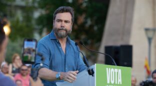 El regreso de Espinosa de los Monteros: montará una asociación con díscolos de Vox