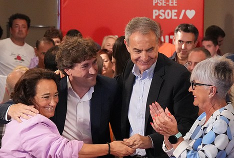 El extraño mensaje de Zapatero en un mitin del PSOE: «El infinito es el infinito»