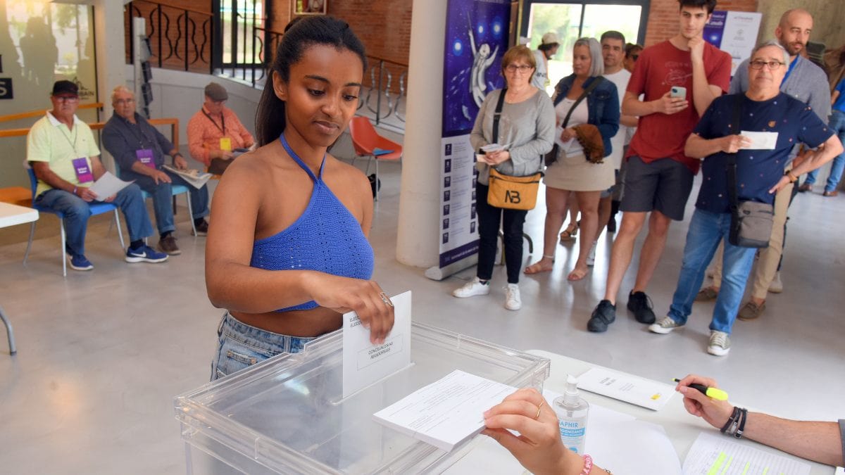 Elecciones 23-J: esto es lo que ocurre con los votos en blanco