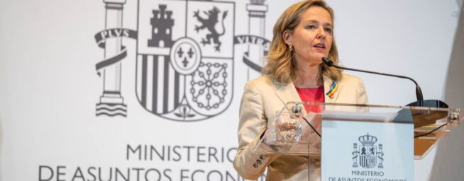 Calviño y Díaz entran en guerra por la entrada saudí en Telefónica: «Somos un país serio»