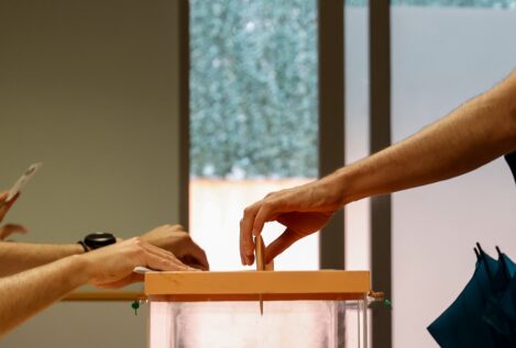 Elecciones vascas 2024: a qué hora abren los colegios y cuándo es la mejor hora para votar