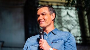 Sánchez rechaza la petición de Feijóo de reunirse antes de constituirse las Cortes