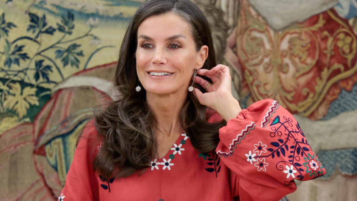 La reina Letizia, pillada comprando en Mercadona sin escoltas y con gafas de sol