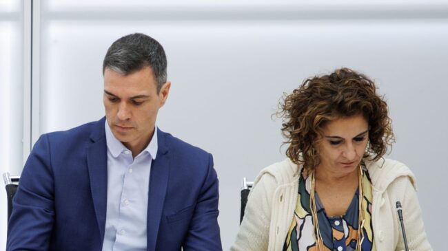 ERC amenaza ahora con hacer descarrilar la investidura de Sánchez y culpa a Montero