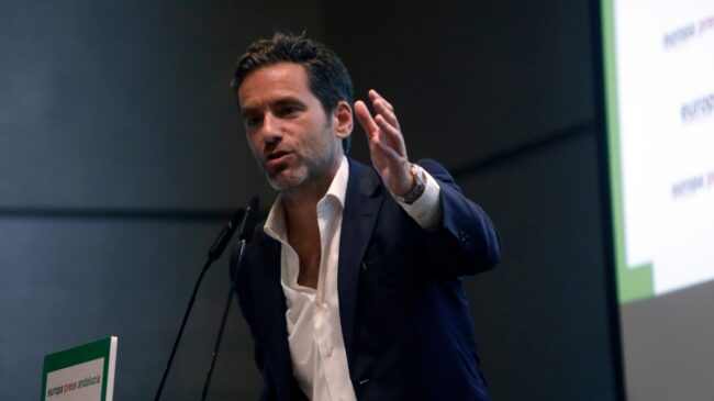 Sémper critica que Vox se lo puso «muy fácil» a Sánchez con gestos «estrambóticos»