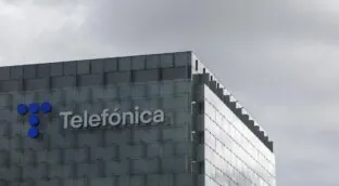 Telefónica queda rezagada en el primer gran reparto de las ayudas al 5G rural