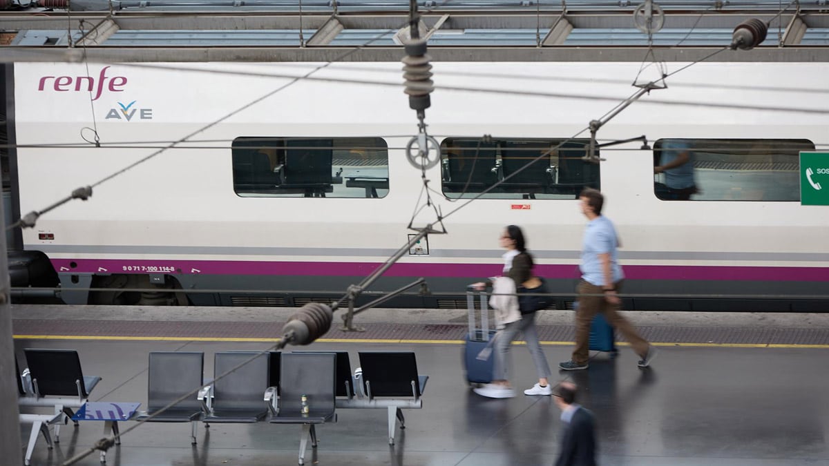 Reanudan la circulación de trenes entre Valencia y Madrid tras la incidencia en el túnel