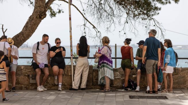 El turismo igualará este año la aportación al PIB de 2019, hasta el 12,6%, según Exceltur