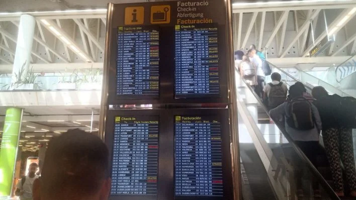 Colas, retrasos y cancelaciones en el aeropuerto de Palma