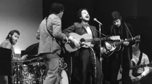 Esos gregarios que rara vez pasan a la historia